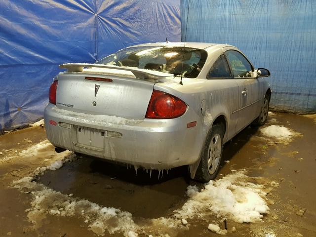 1G2AS18H297269740 - 2009 PONTIAC G5 SILVER photo 4