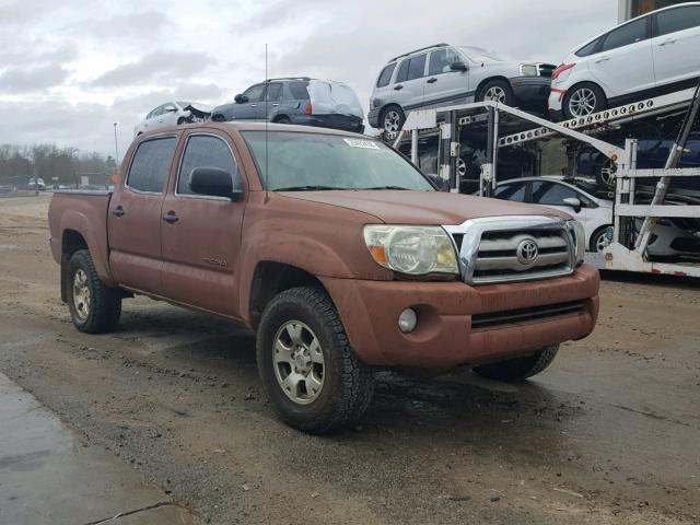 3TMLU42N57M011441 - 2007 TOYOTA TACOMA DOU BROWN photo 1