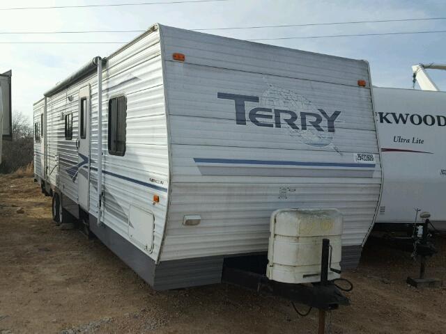 1EA1B382642966579 - 2004 TERR CAMPER WHITE photo 1