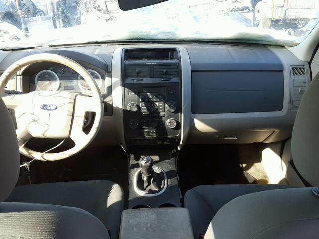 1FMCU02Z18KB26859 - 2008 FORD ESCAPE XLS WHITE photo 9