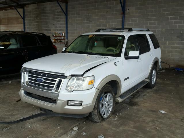 1FMEU64E06ZA11471 - 2006 FORD EXPLORER E WHITE photo 2