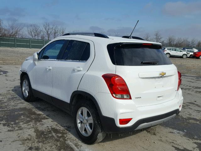 3GNCJLSB0HL142946 - 2017 CHEVROLET TRAX 1LT WHITE photo 3