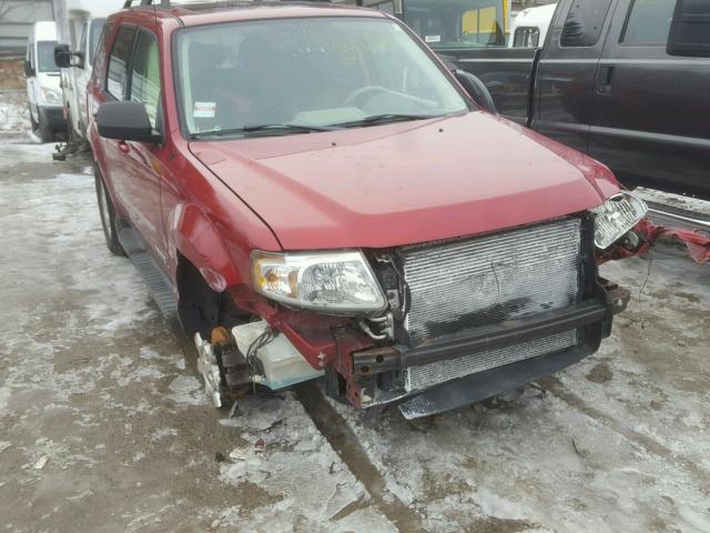 4F2CZ96158KM17380 - 2008 MAZDA TRIBUTE S RED photo 9