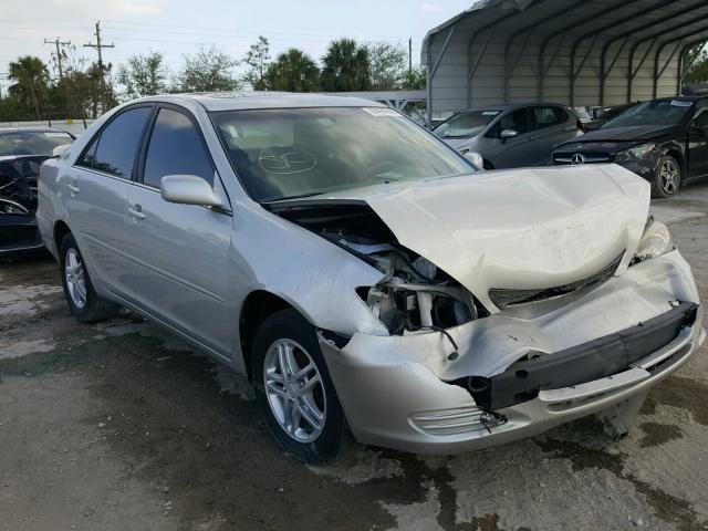 4T1BE32K84U876738 - 2004 TOYOTA CAMRY LE SILVER photo 1