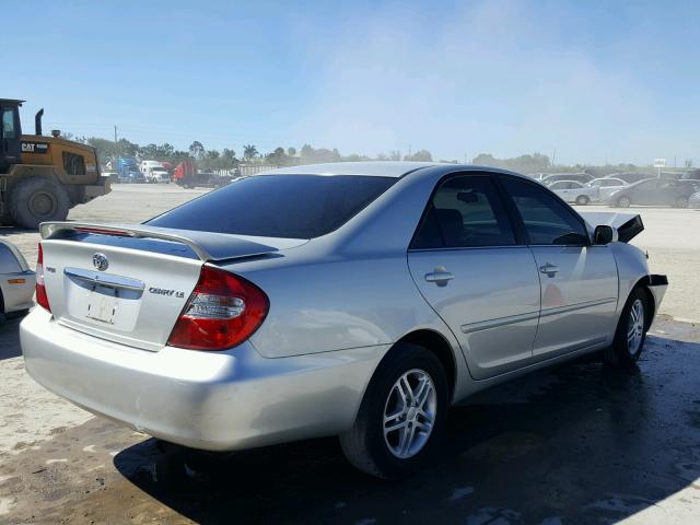 4T1BE32K84U876738 - 2004 TOYOTA CAMRY LE SILVER photo 4