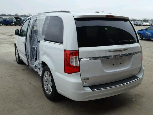 2C4RC1BG4GR229277 - 2016 CHRYSLER TOWN & COU WHITE photo 3