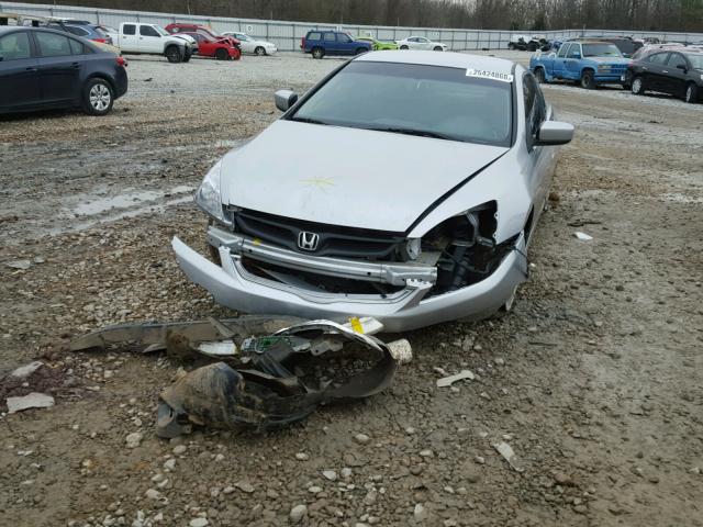 1HGCM72317A013055 - 2007 HONDA ACCORD LX SILVER photo 2