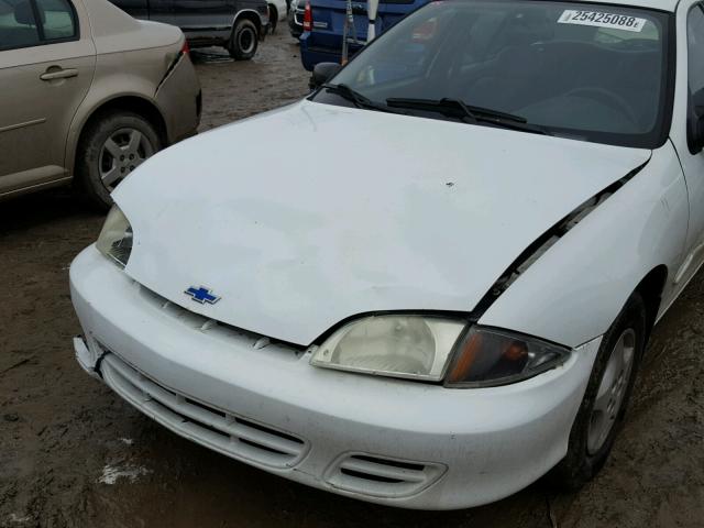 1G1JC524027206463 - 2002 CHEVROLET CAVALIER B WHITE photo 9