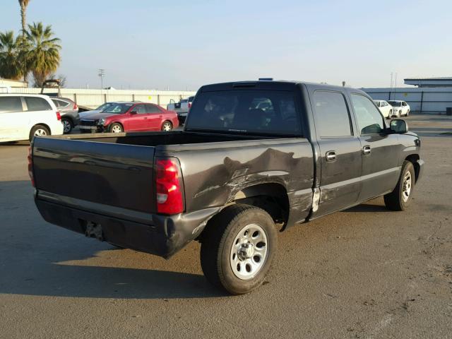 2GCEC13T251264101 - 2005 CHEVROLET SILVERADO BLACK photo 4