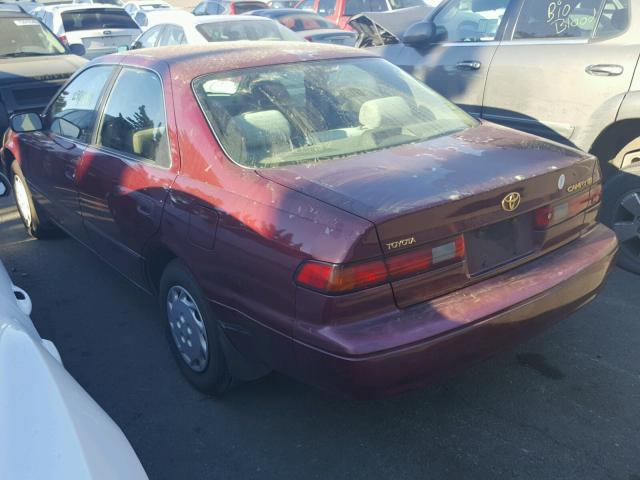 JT2BG22K2W0225889 - 1998 TOYOTA CAMRY CE RED photo 3