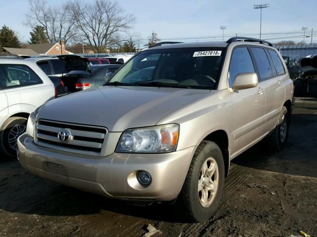 JTEGD21A950108478 - 2005 TOYOTA HIGHLANDER TAN photo 2