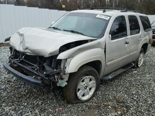 1GNFC13J17R353436 - 2007 CHEVROLET TAHOE C150 SILVER photo 2