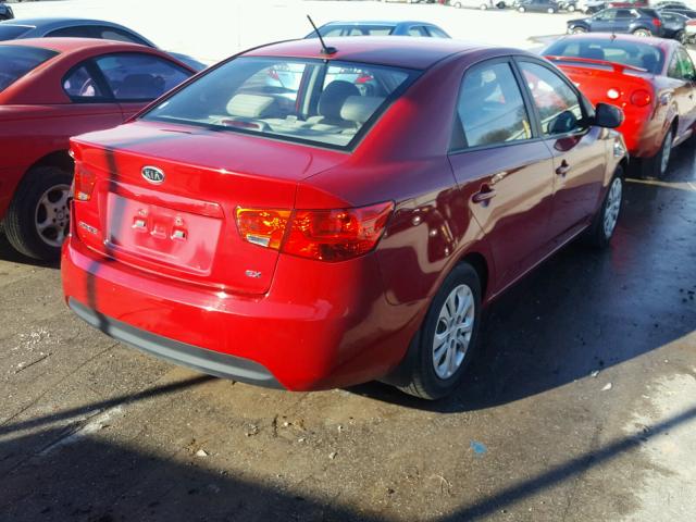 KNAFU4A27D5695573 - 2013 KIA FORTE EX RED photo 4