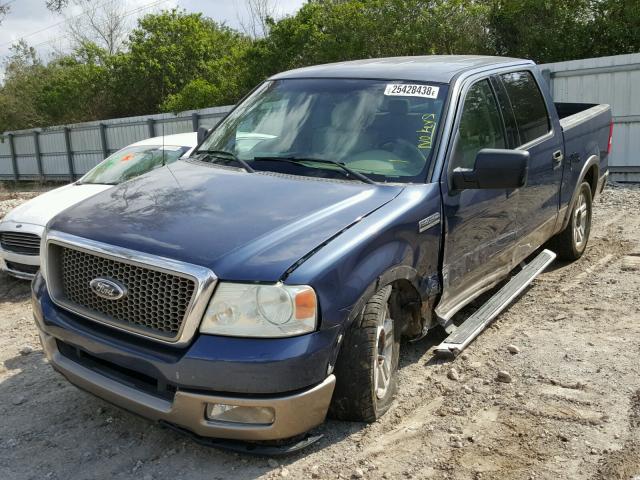 1FTPW12534KD42113 - 2004 FORD F150 SUPER BLUE photo 2