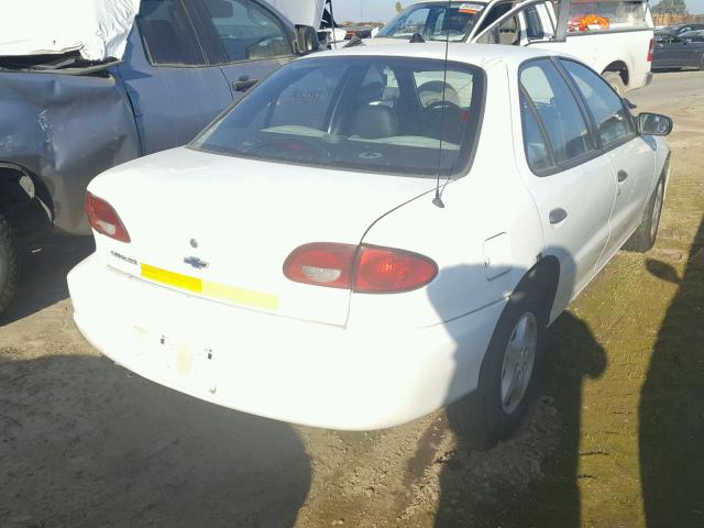 1G1JC524X17118017 - 2001 CHEVROLET CAVALIER B WHITE photo 4