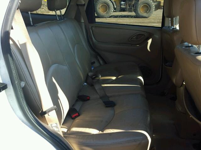 4F2CZ06134KM02916 - 2004 MAZDA TRIBUTE ES 白色 照片 6