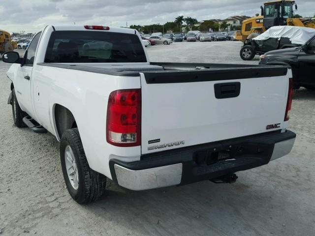 1GTEC14X78Z242477 - 2008 GMC SIERRA C15 WHITE photo 3