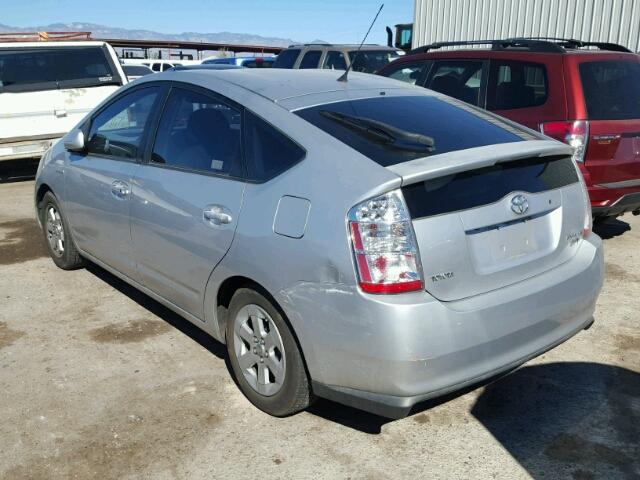 JTDKB20U487734371 - 2008 TOYOTA PRIUS SILVER photo 3