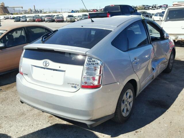 JTDKB20U487734371 - 2008 TOYOTA PRIUS SILVER photo 4