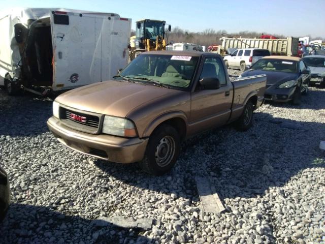 1GTCS14H938157254 - 2003 GMC SONOMA GOLD photo 2