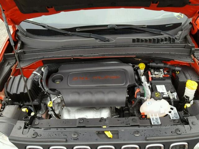 ZACCJAATXFPB79045 - 2015 JEEP RENEGADE S 红色 照片 7