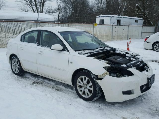 JM1BK32F371670068 - 2007 MAZDA 3 I WHITE photo 1