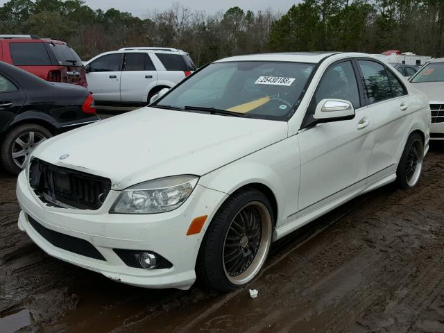 WDDGF54XX9F202510 - 2009 MERCEDES-BENZ C 300 WHITE photo 2