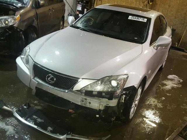 JTHCK262485017831 - 2008 LEXUS IS 250 SILVER photo 2