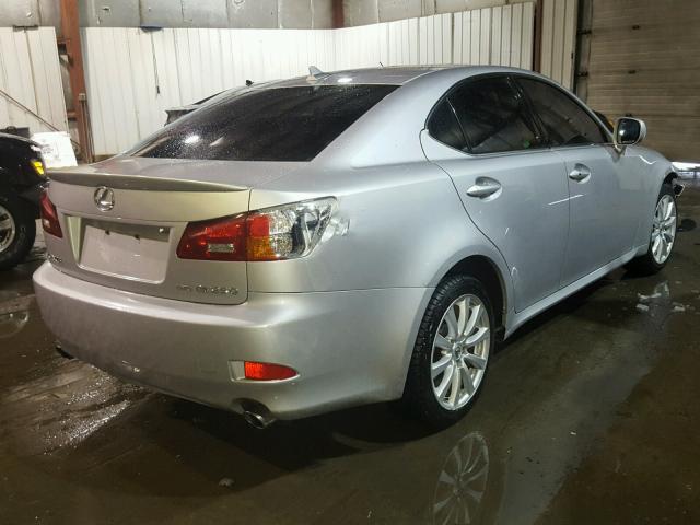 JTHCK262485017831 - 2008 LEXUS IS 250 SILVER photo 4