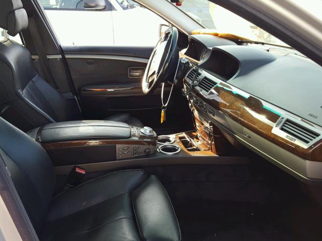 WBAGN63564DS52065 - 2004 BMW 745 LI 银色 照片 5
