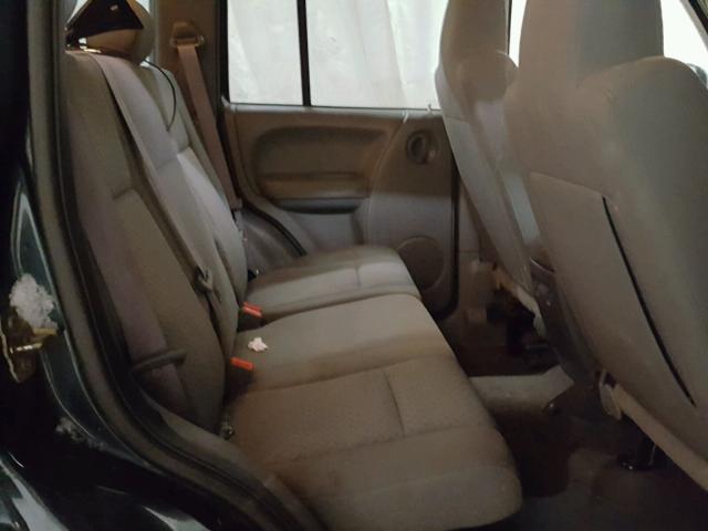 1J4GL38K45W565931 - 2005 JEEP LIBERTY RE GREEN photo 6