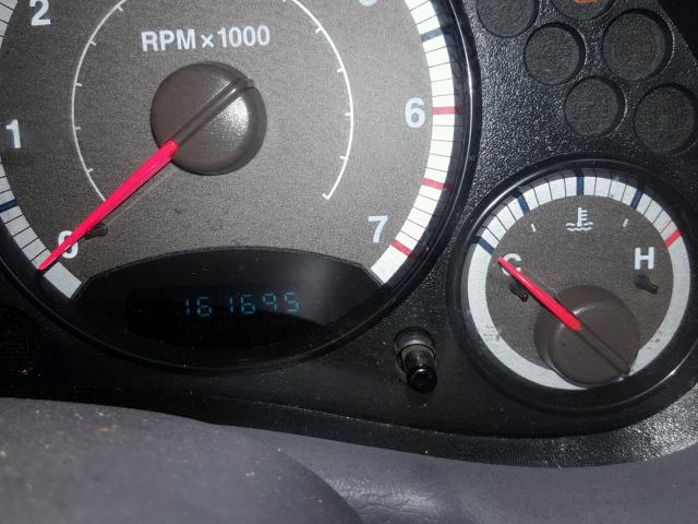 1J4GL38K45W565931 - 2005 JEEP LIBERTY RE GREEN photo 8