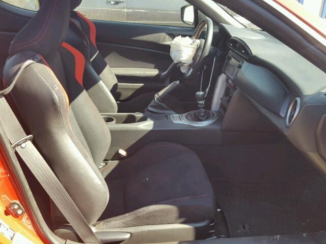 JF1ZNAA1XE9701028 - 2014 TOYOTA SCION FR-S წითელი ფოტო 5