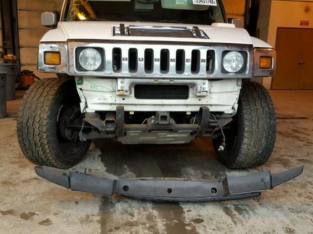 5GRGN23U63H108573 - 2003 HUMMER H2 WHITE photo 9