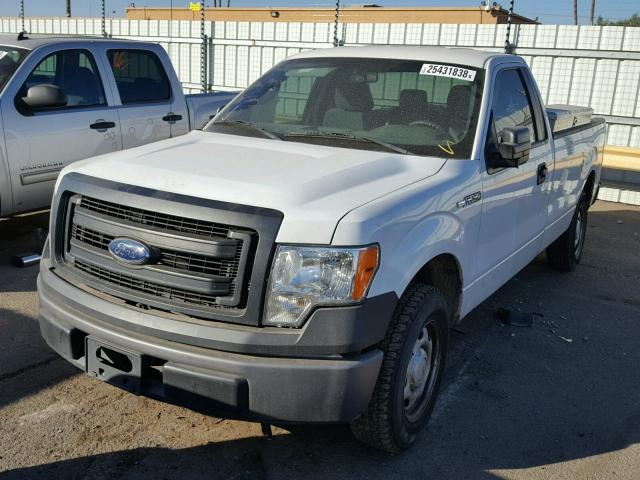 1FTMF1CM7DKE35340 - 2013 FORD F150 WHITE photo 2