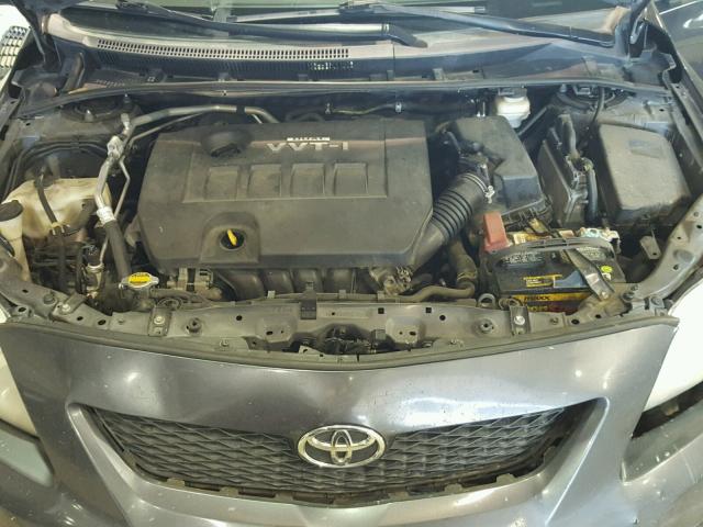 1NXBU40E19Z038628 - 2009 TOYOTA COROLLA BA GRAY photo 7