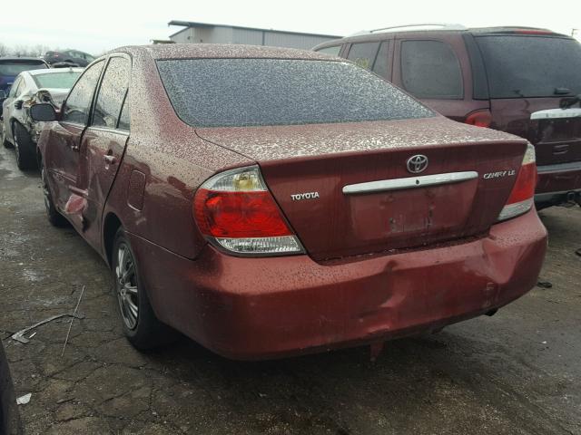 4T1BE32K35U083218 - 2005 TOYOTA CAMRY LE MAROON photo 3