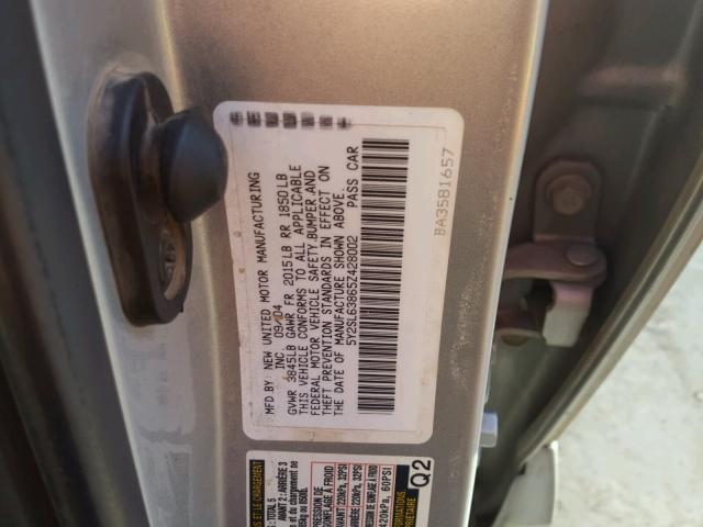 5Y2SL63865Z428002 - 2005 PONTIAC VIBE SILVER photo 10