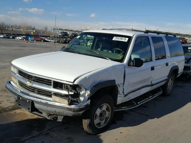 3GNFK16R0XG178939 - 1999 CHEVROLET SUBURBAN K WHITE photo 2