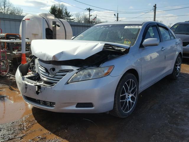 4T1BE46K49U313984 - 2009 TOYOTA CAMRY BASE SILVER photo 2