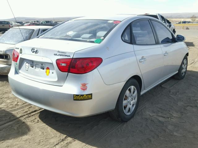 KMHDU46D57U071989 - 2007 HYUNDAI ELANTRA GL SILVER photo 4