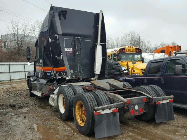 1FUJBBCK87PW63298 - 2007 FREIGHTLINER CONVENTION BLACK photo 3