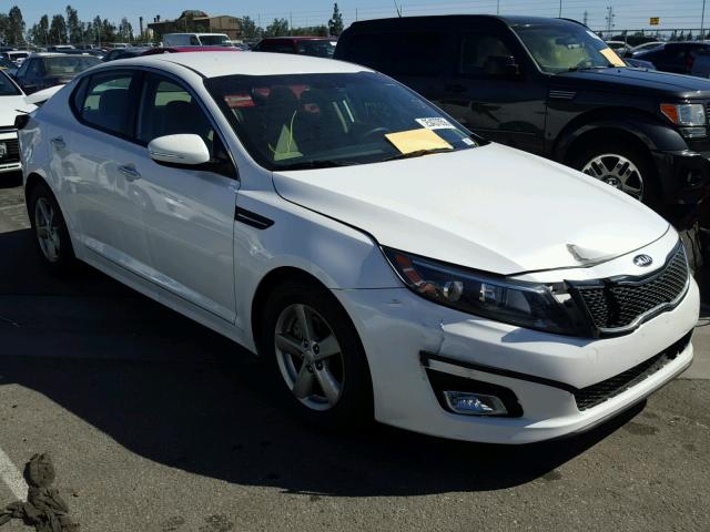 KNAGM4A79F5635006 - 2015 KIA OPTIMA LX WHITE photo 1