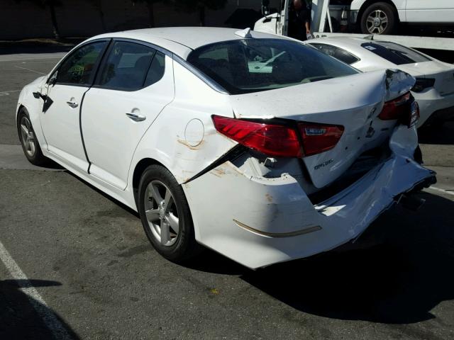 KNAGM4A79F5635006 - 2015 KIA OPTIMA LX WHITE photo 3