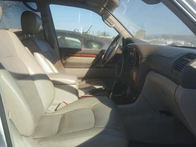 JT6HT00W2W0005229 - 1998 LEXUS LX 470 WHITE photo 5