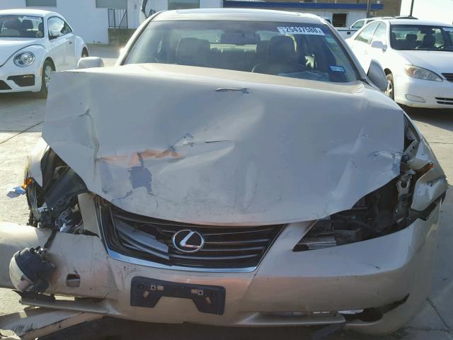 JTHBJ46G772004481 - 2007 LEXUS ES 350 GOLD photo 9