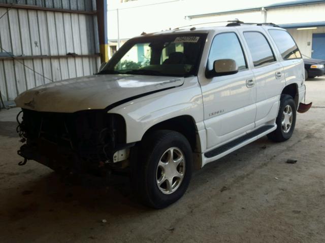 1GKEK63UX3J228141 - 2003 GMC YUKON DENA WHITE photo 2