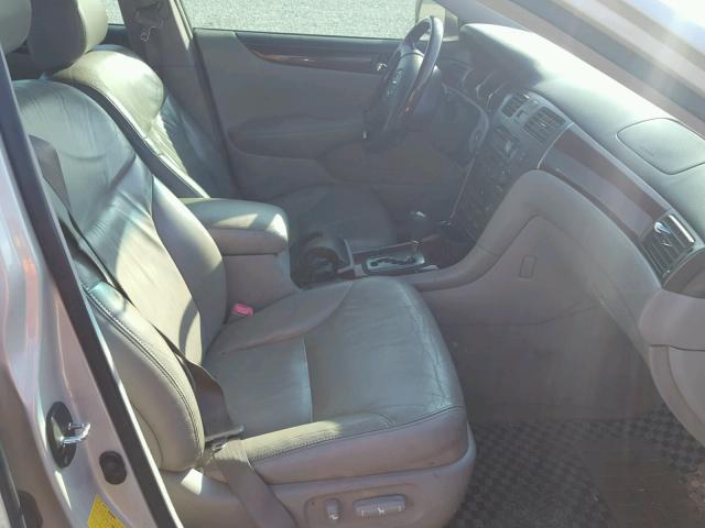 JTHBA30G740018410 - 2004 LEXUS ES 330 TAN photo 5