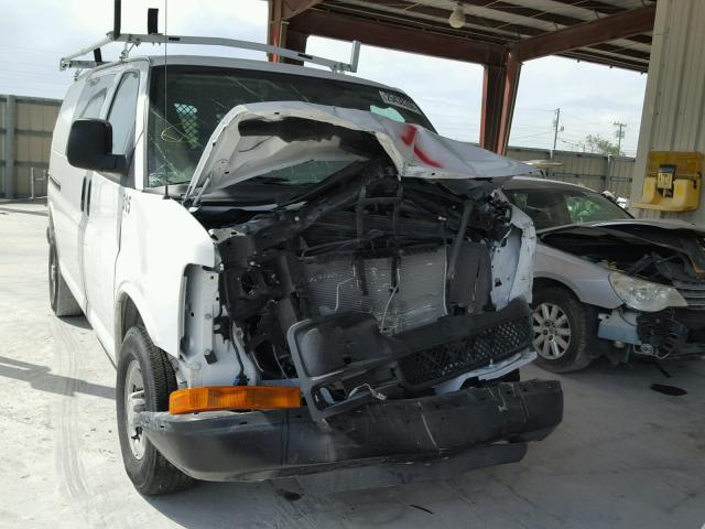 1GCZGGFG1G1218498 - 2016 CHEVROLET EXPRESS G3 WHITE photo 1