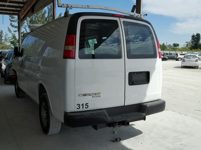 1GCZGGFG1G1218498 - 2016 CHEVROLET EXPRESS G3 WHITE photo 3